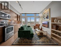301 4372 FRASER STREET, Vancouver, British Columbia