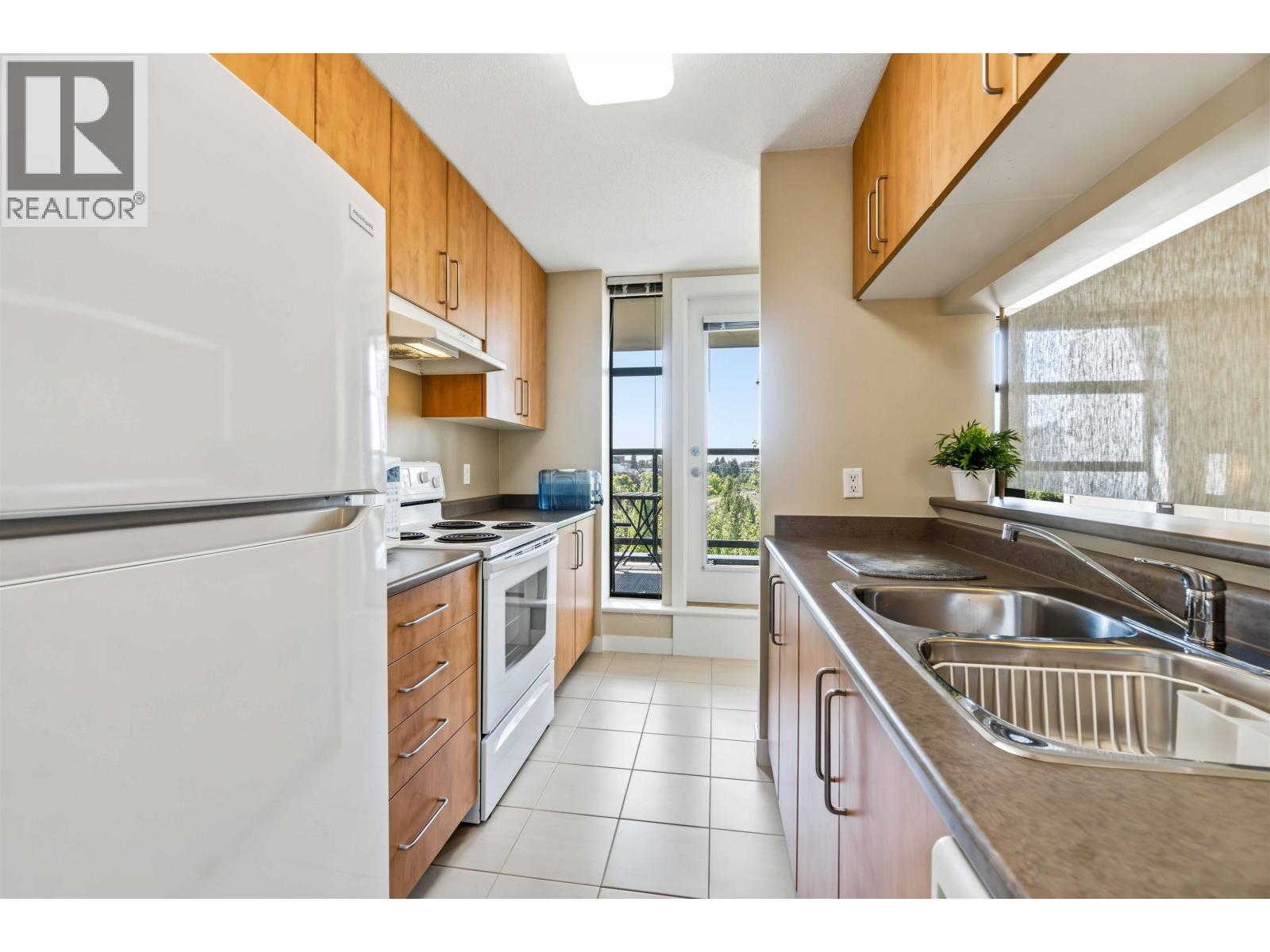 805 5380 Oben Street, Vancouver, British Columbia V5R 6H7 - Photo 12 - R3155958