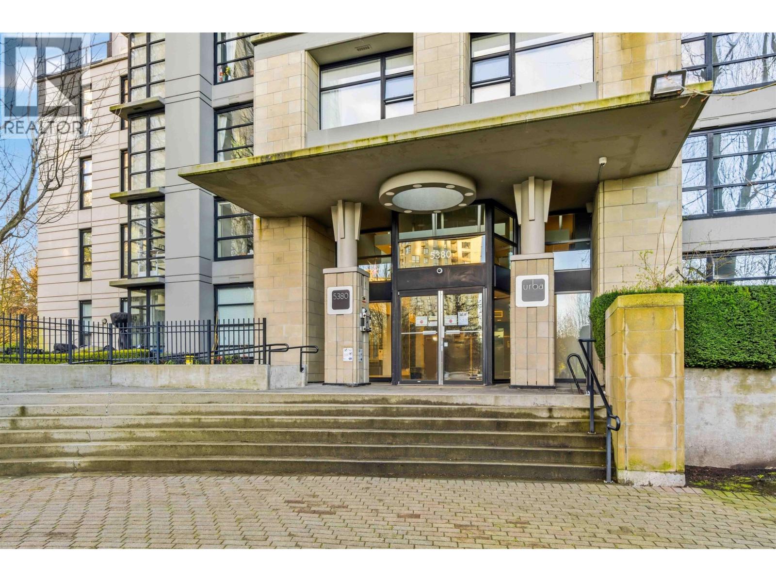 805 5380 Oben Street, Vancouver, British Columbia V5R 6H7 - Photo 4 - R3155958