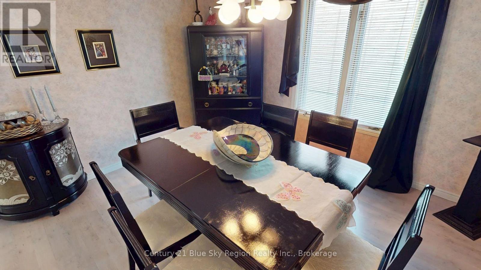 634 Tackaberry Drive, North Bay, Ontario  P1B 9L1 - Photo 5 - X13677922