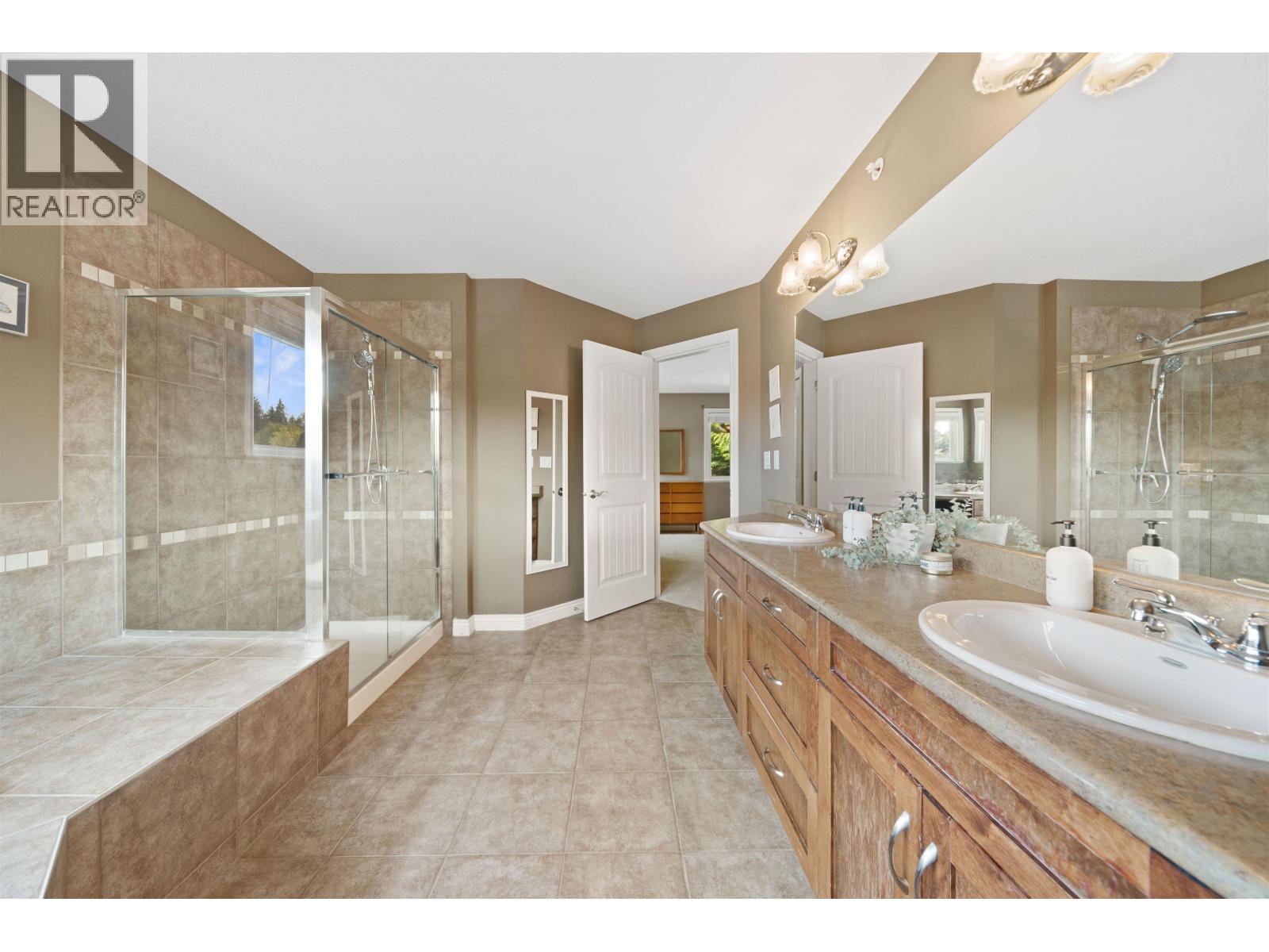 13175 239b Street, Maple Ridge, British Columbia  V4R 0A3 - Photo 17 - R3155953