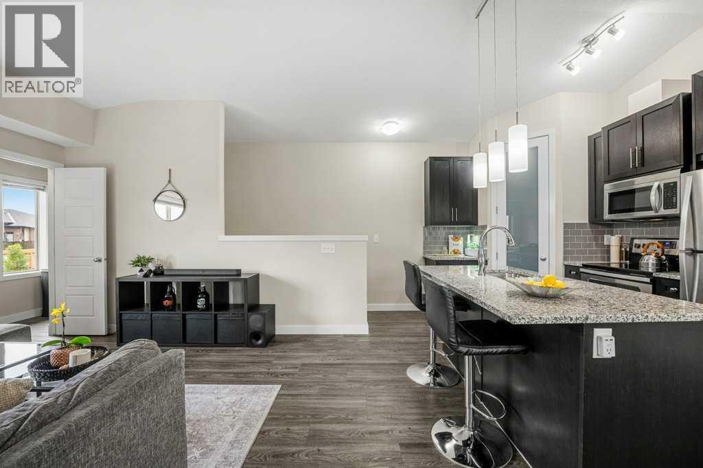 1723, 2461 Baysprings Link SW, Airdrie, Alberta T4B 4C6 - Photo 2 - A2335633