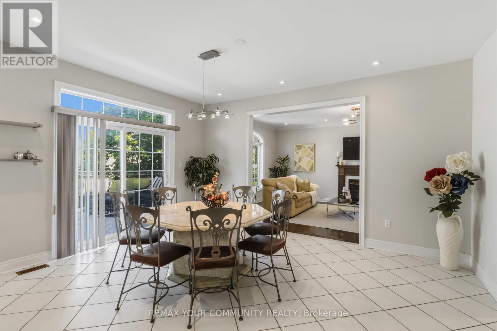 171 Langtry Place, Vaughan, Ontario  L4J 8L6 - Photo 11 - N13677884
