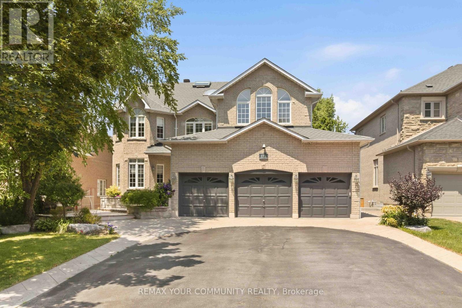 171 Langtry Place, Vaughan, Ontario  L4J 8L6 - Photo 2 - N13677884