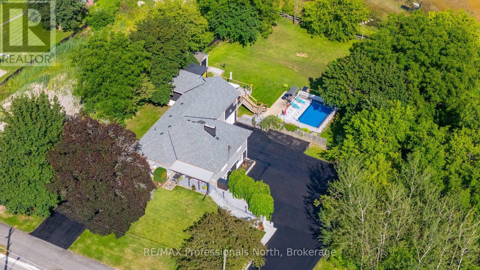 63 THE QUEENSWAY N, georgina (keswick north), Ontario