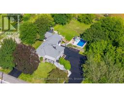 63 THE QUEENSWAY N, Georgina, Ontario