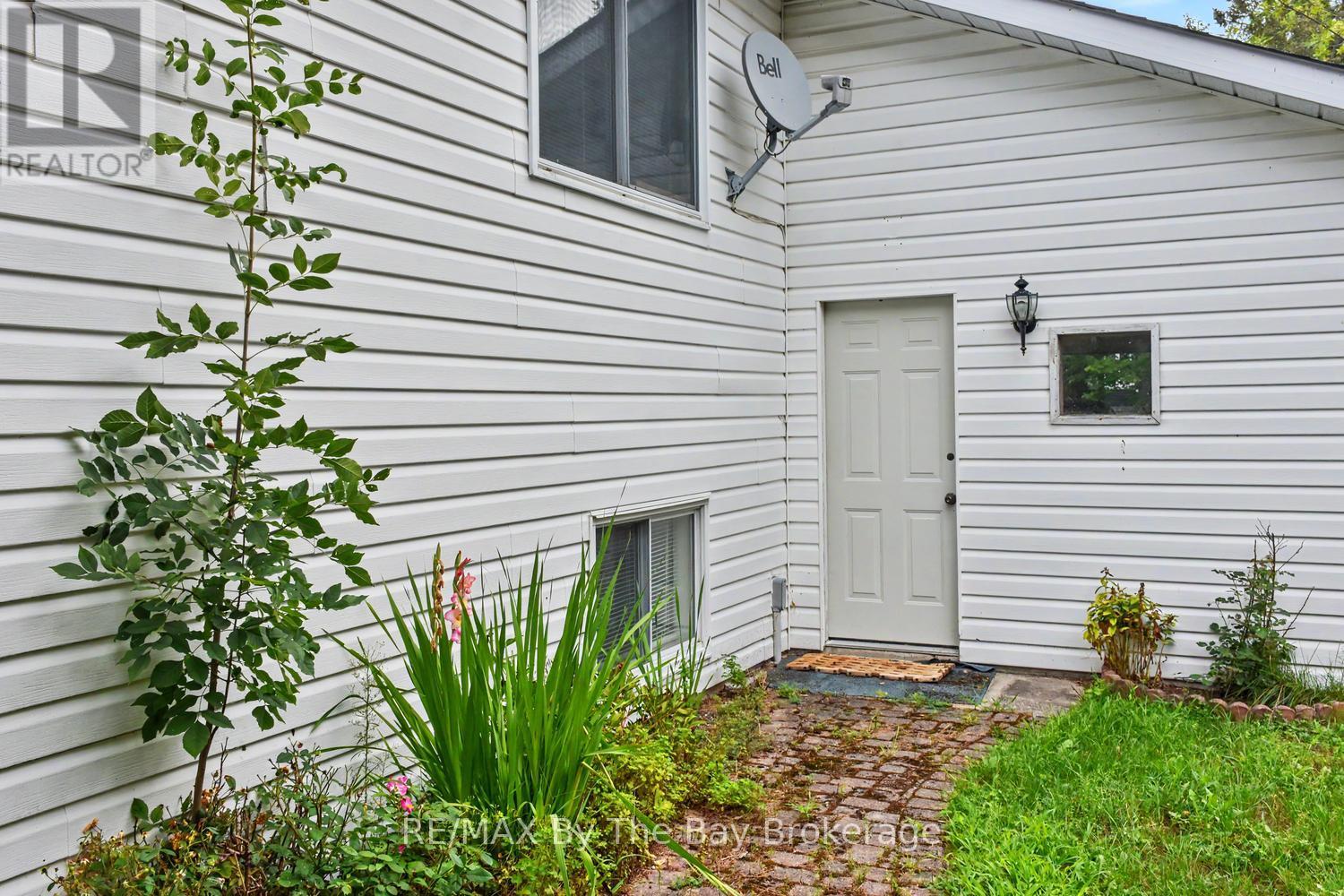 144 Smallman Drive, Wasaga Beach, Ontario  L9Z 1L3 - Photo 43 - S13677938