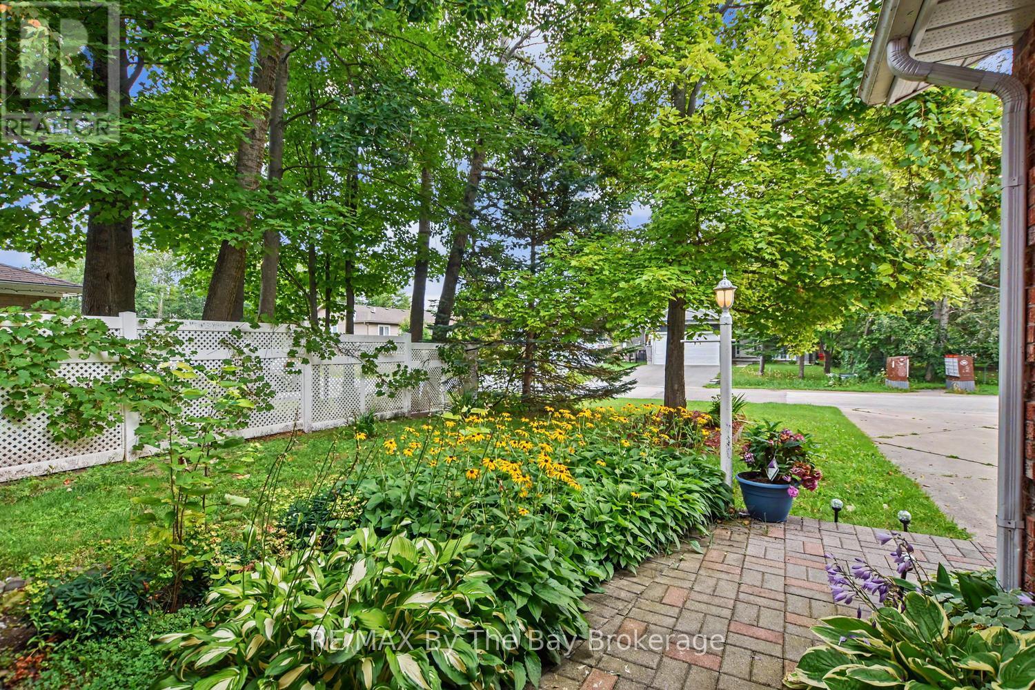144 Smallman Drive, Wasaga Beach, Ontario  L9Z 1L3 - Photo 46 - S13677938