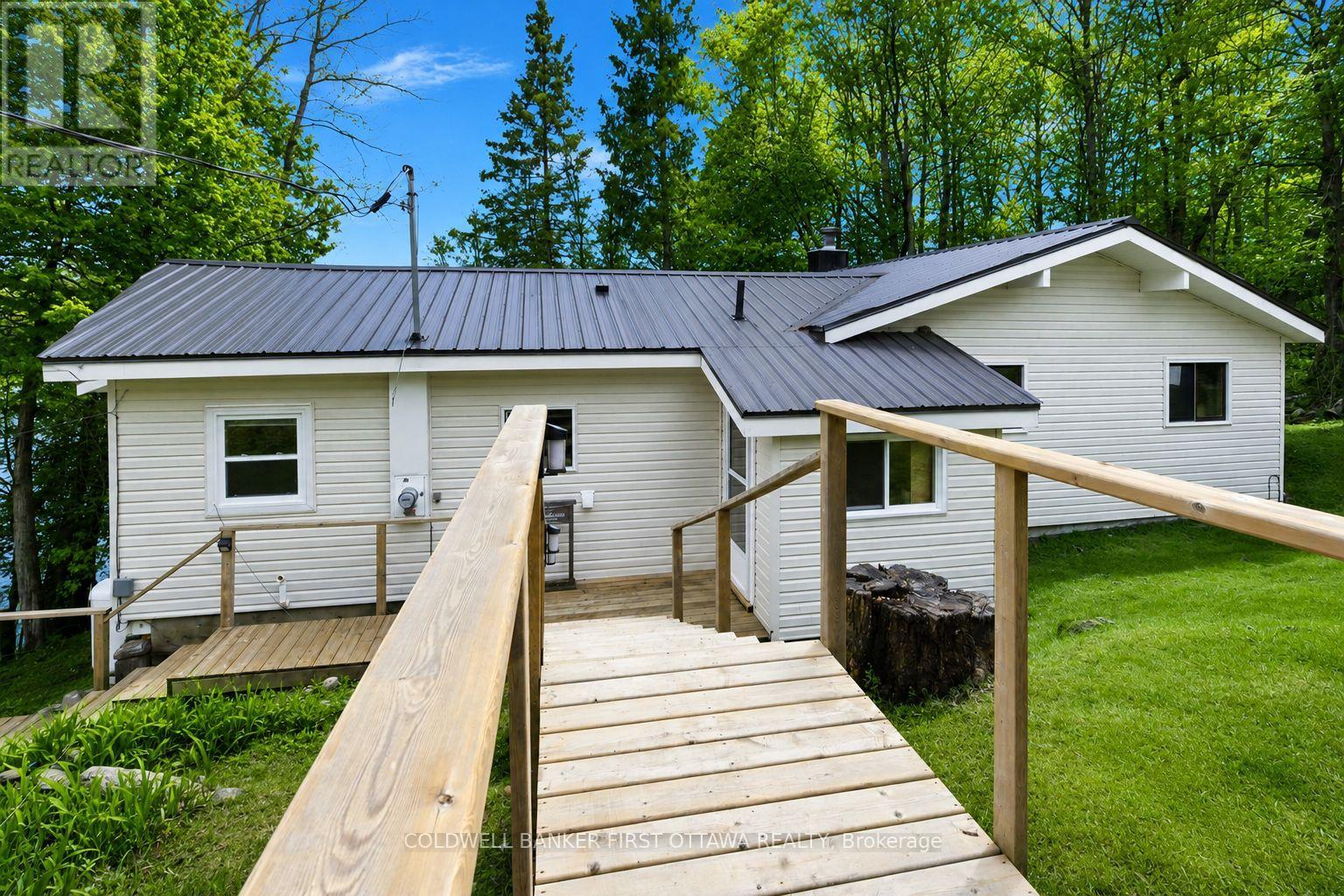 1091 Big Clear Lane, Frontenac, Ontario  K0H 0B6 - Photo 10 - X13604296
