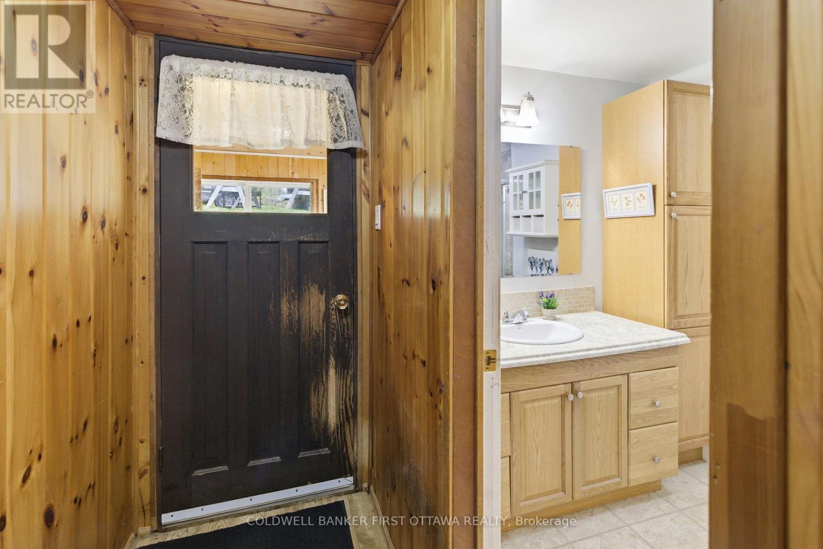 1091 Big Clear Lane, Frontenac, Ontario  K0H 0B6 - Photo 15 - X13604296