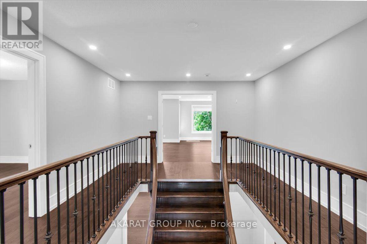 1274 King's College Drive, Oakville, Ontario  L6M 2T8 - Photo 21 - W13677894