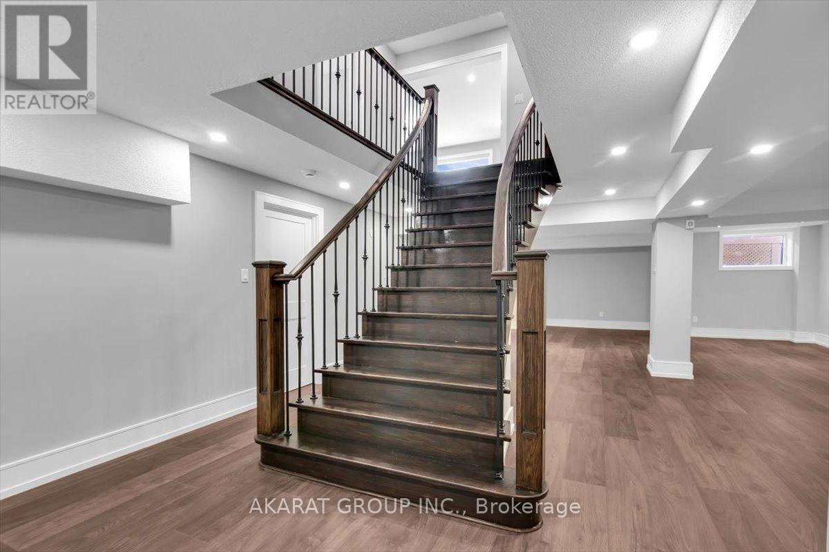 1274 King's College Drive, Oakville, Ontario  L6M 2T8 - Photo 38 - W13677894