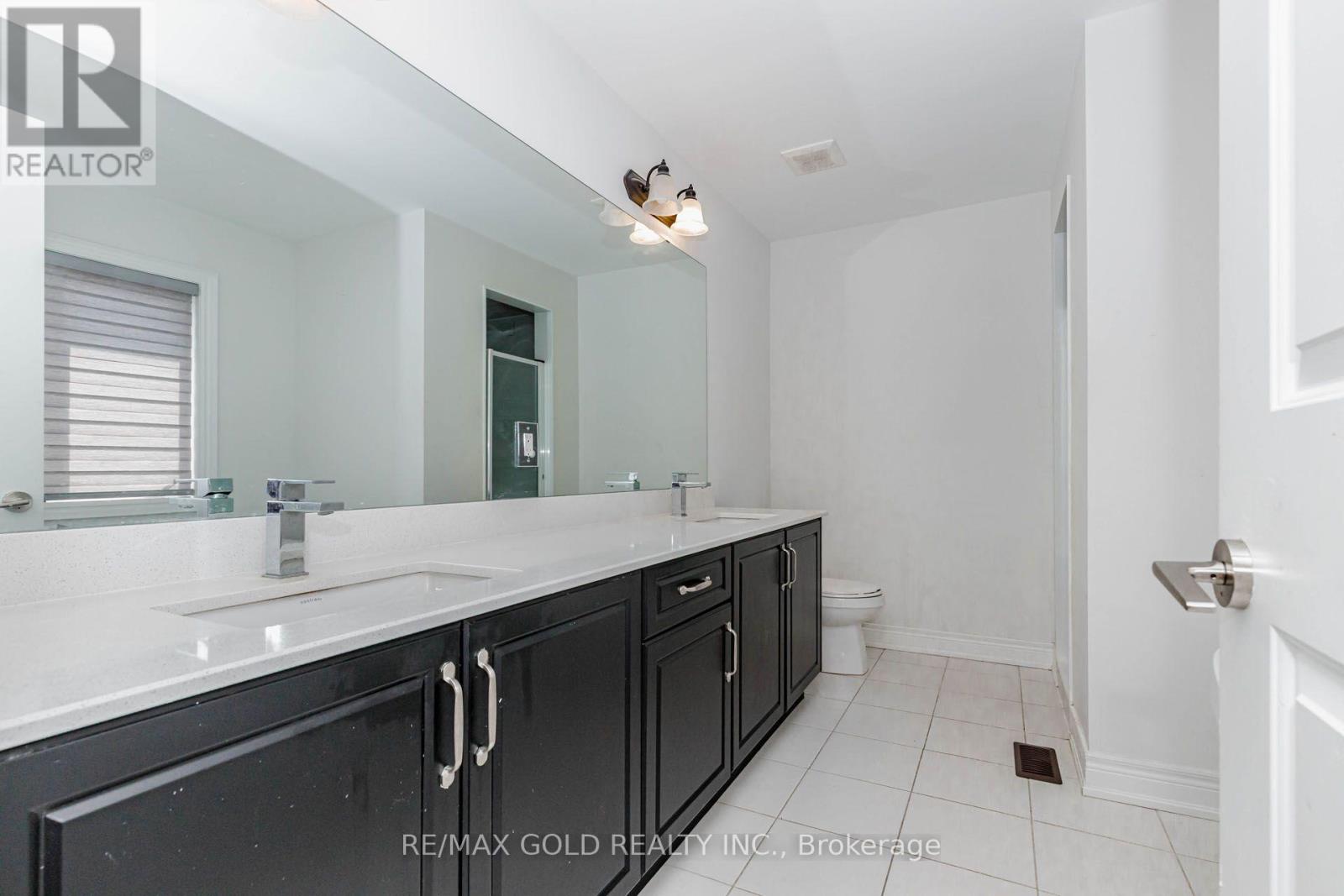 33 Tiger Crescent, Brampton, Ontario  L6R 0C8 - Photo 28 - W13677912
