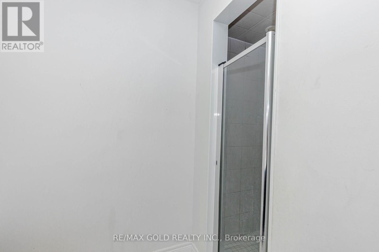 33 Tiger Crescent, Brampton, Ontario  L6R 0C8 - Photo 31 - W13677912