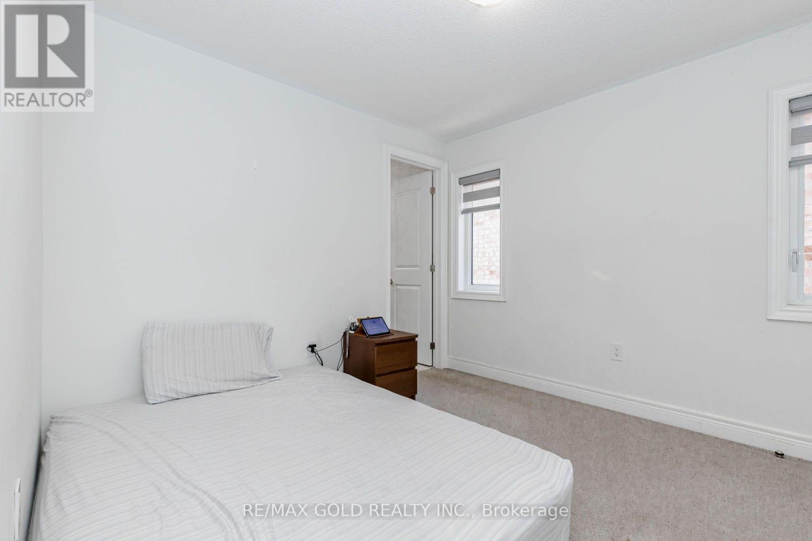 33 Tiger Crescent, Brampton, Ontario  L6R 0C8 - Photo 32 - W13677912