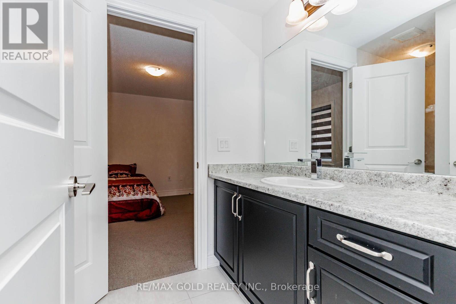 33 Tiger Crescent, Brampton, Ontario  L6R 0C8 - Photo 38 - W13677912
