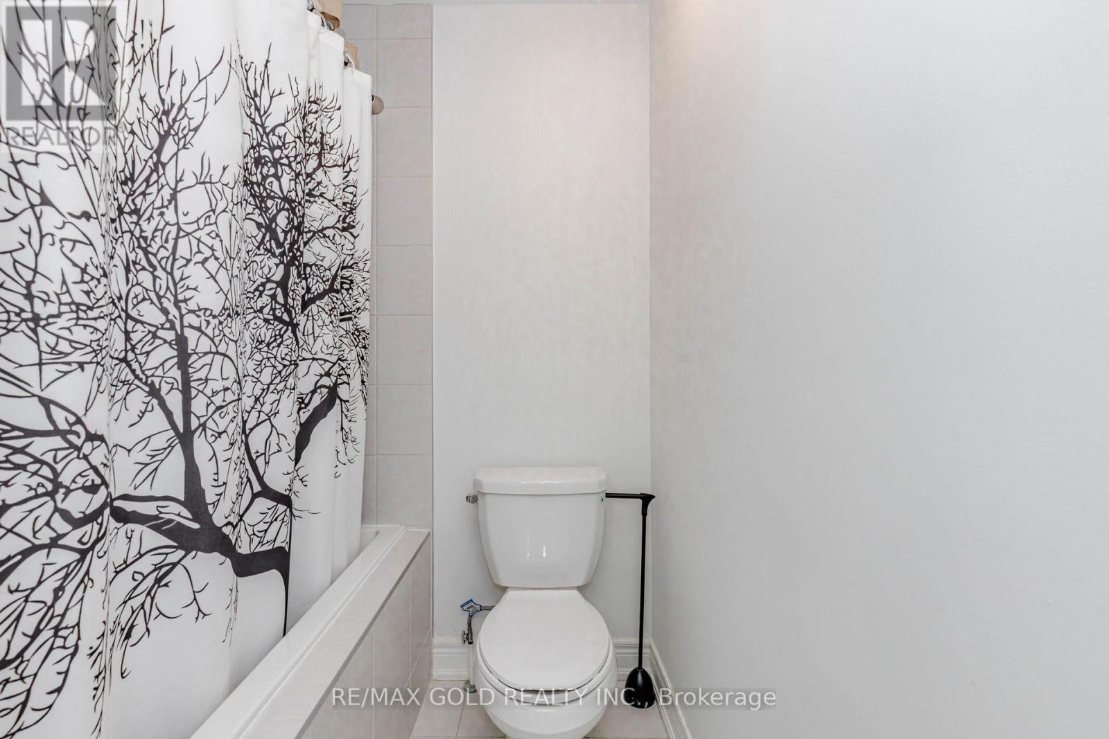 33 Tiger Crescent, Brampton, Ontario  L6R 0C8 - Photo 39 - W13677912