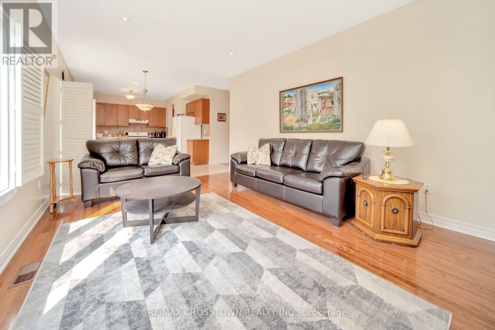 67 Sorbonne Drive, Brampton, Ontario  L6P 1Y6 - Photo 19 - W13677918