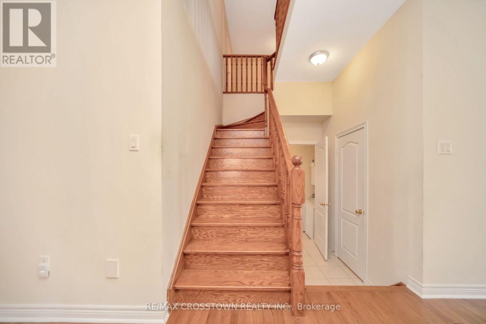 67 Sorbonne Drive, Brampton, Ontario  L6P 1Y6 - Photo 22 - W13677918