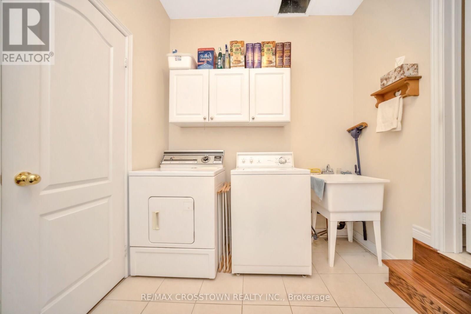 67 Sorbonne Drive, Brampton, Ontario  L6P 1Y6 - Photo 43 - W13677918