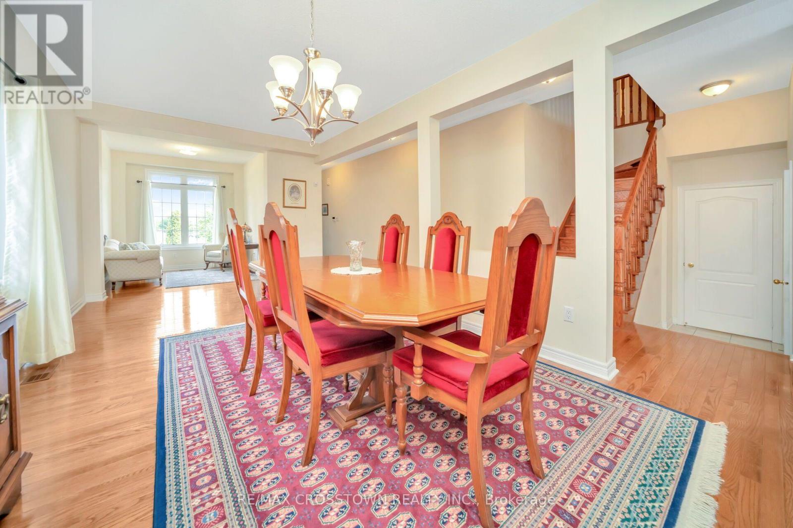 67 Sorbonne Drive, Brampton, Ontario  L6P 1Y6 - Photo 9 - W13677918