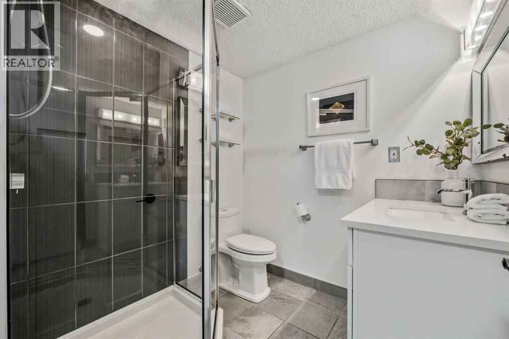 235 Lake Rosen Crescent Se, Calgary, Alberta  T2J 3L9 - Photo 39 - A2306126