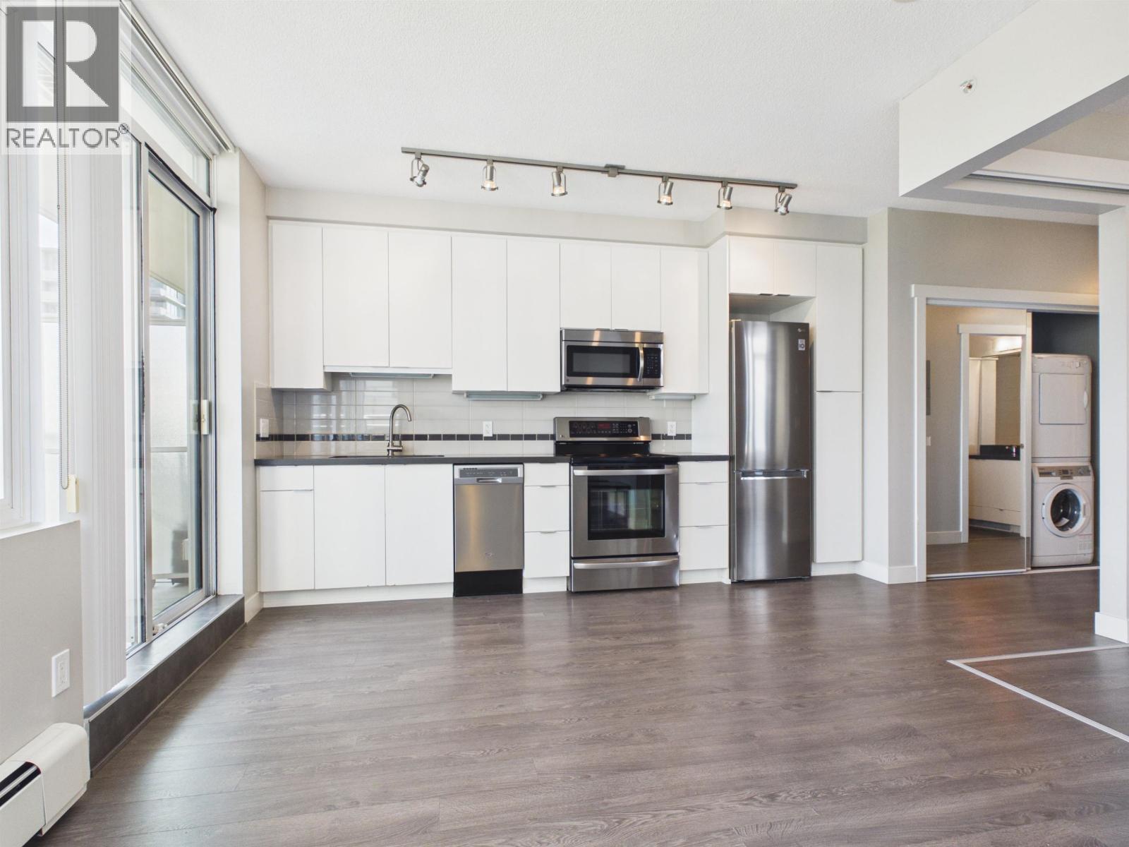 708 9025 Highland Court, Burnaby, British Columbia  V5A 0A8 - Photo 7 - R3155728