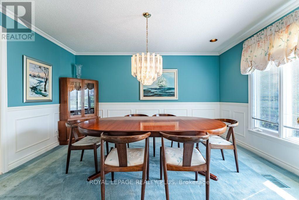 6 Lillington Street, Brampton, Ontario  L6S 4B9 - Photo 9 - W13672330