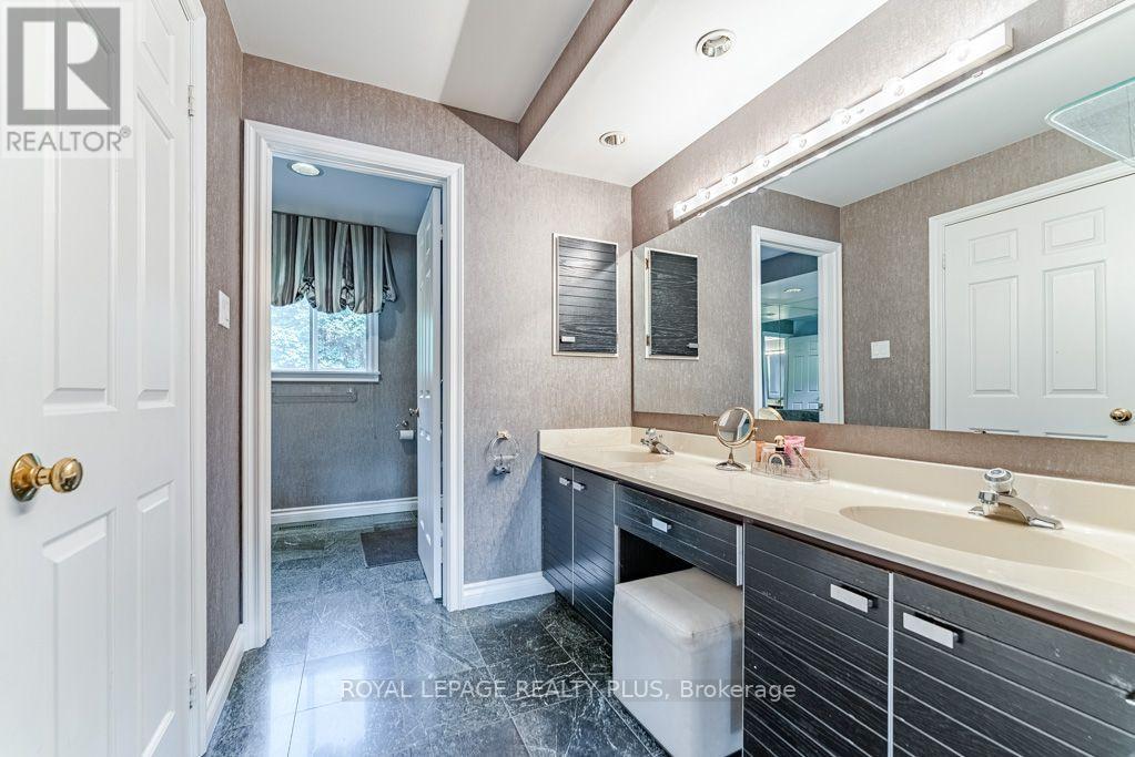 6 Lillington Street, Brampton, Ontario  L6S 4B9 - Photo 29 - W13672330