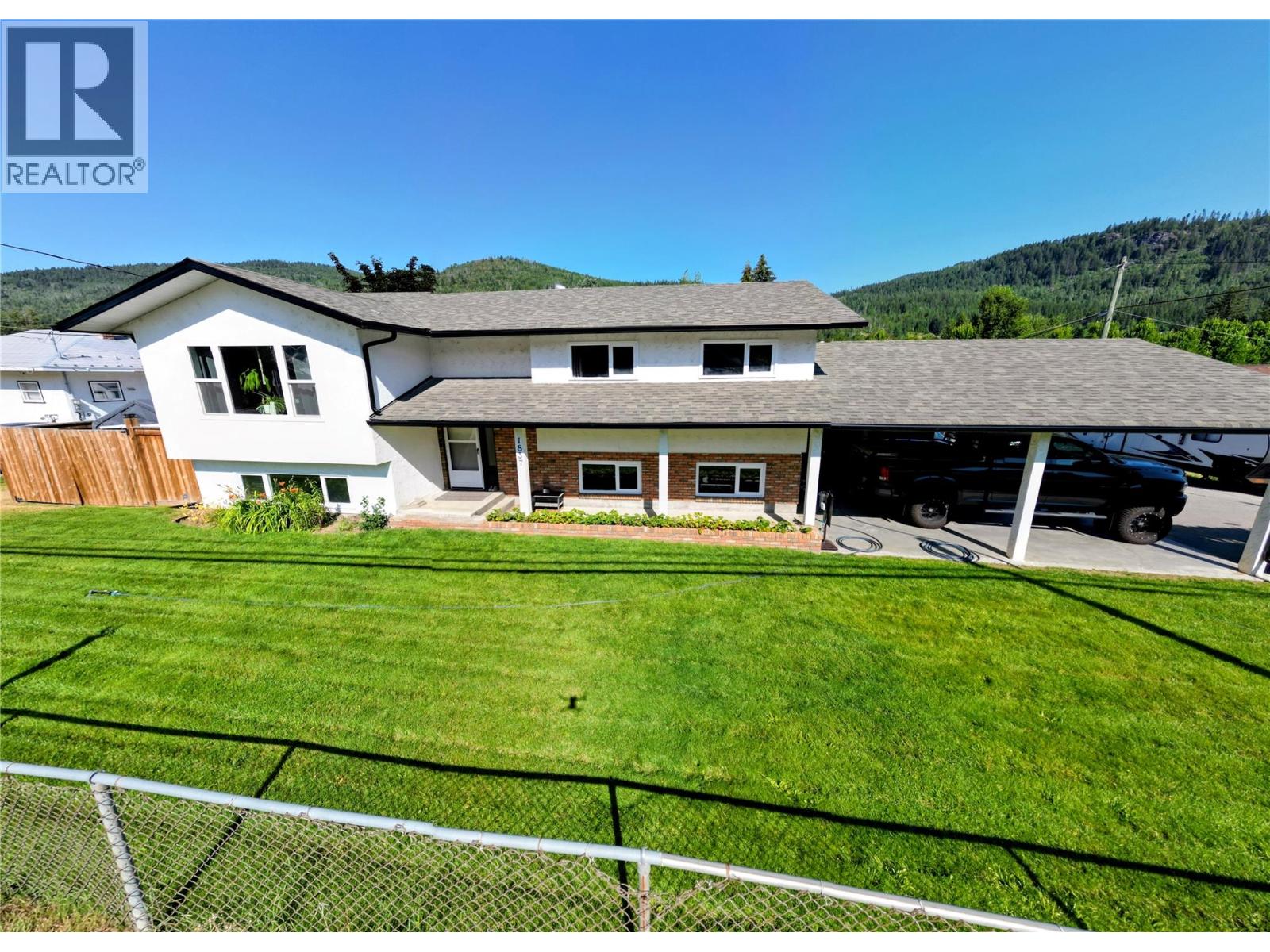 1837 Columbia Gardens Road, Fruitvale, British Columbia