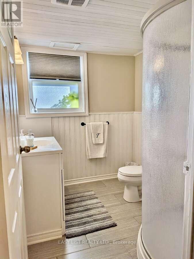 10161 Andrea Street, Lambton Shores, Ontario  N0M 2L0 - Photo 14 - X13677998