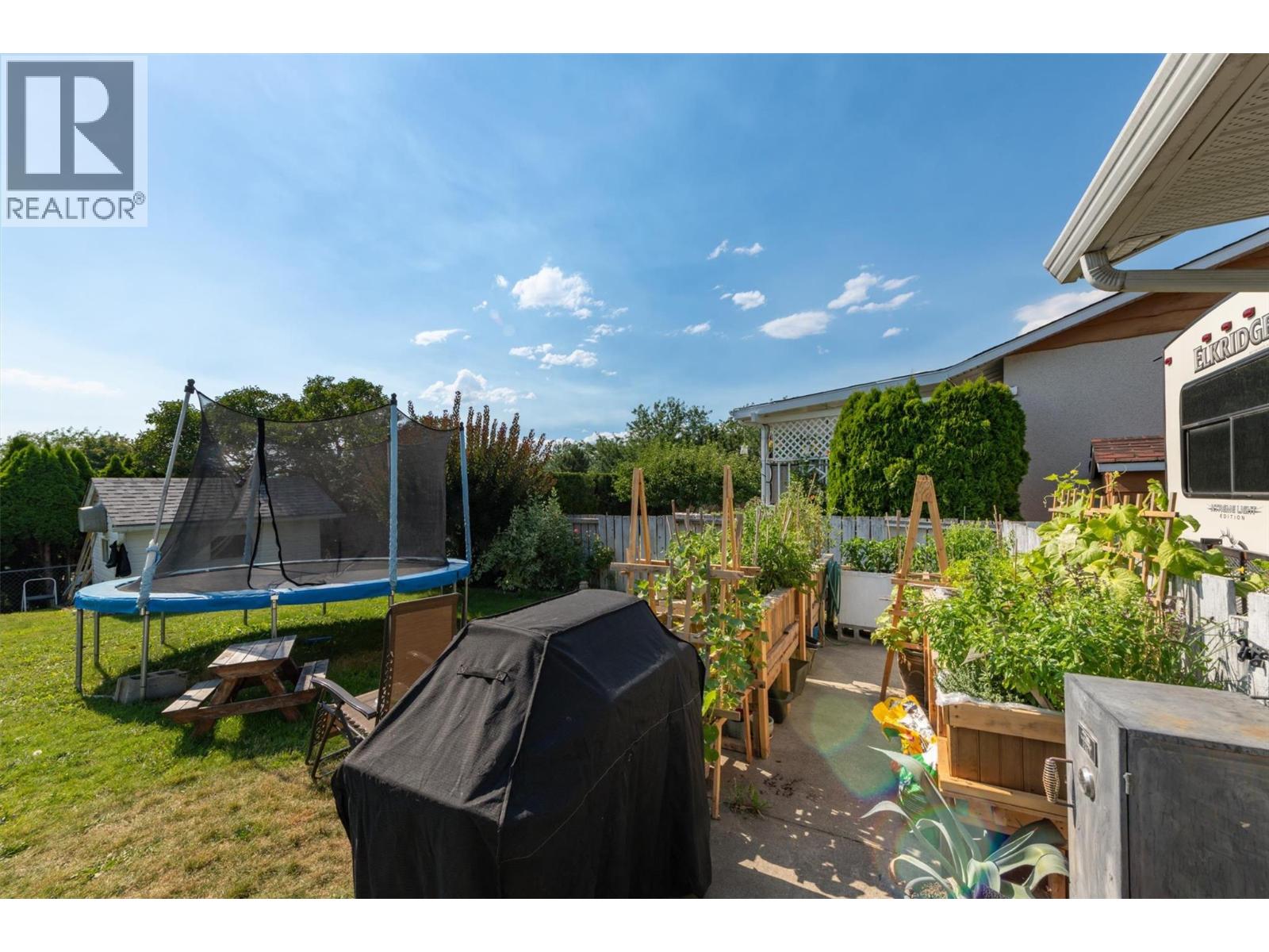 430 Perth Road, Kelowna, British Columbia  V1X 3R4 - Photo 32 - 10396487