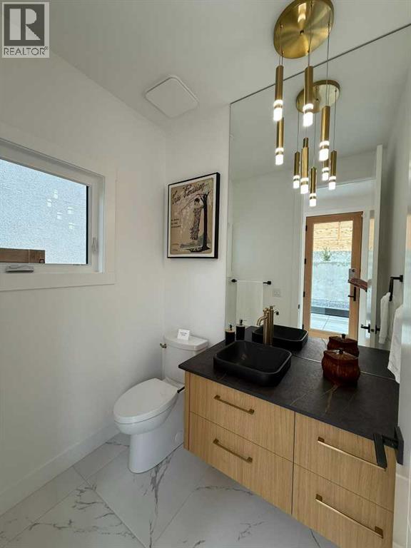 1924 10 Avenue NW, Calgary, Alberta  T2N 1G3 - Photo 16 - A2293368