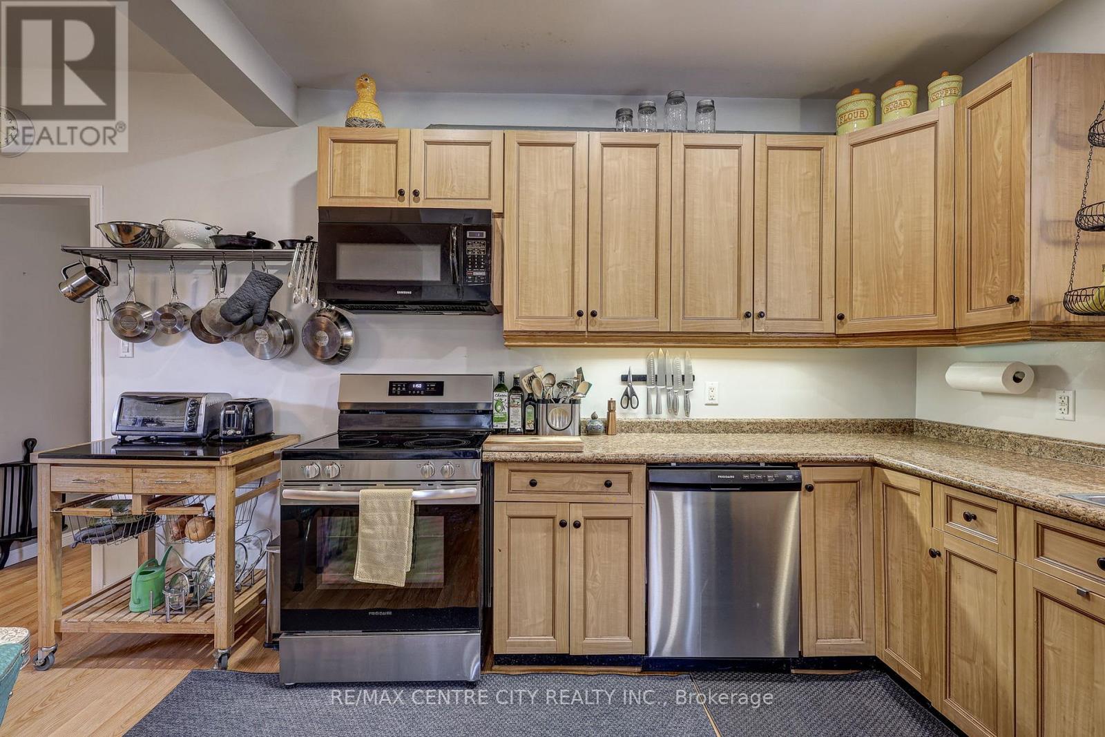 169 Wellington Street, St. Thomas, Ontario  N5R 2S3 - Photo 24 - X13678034