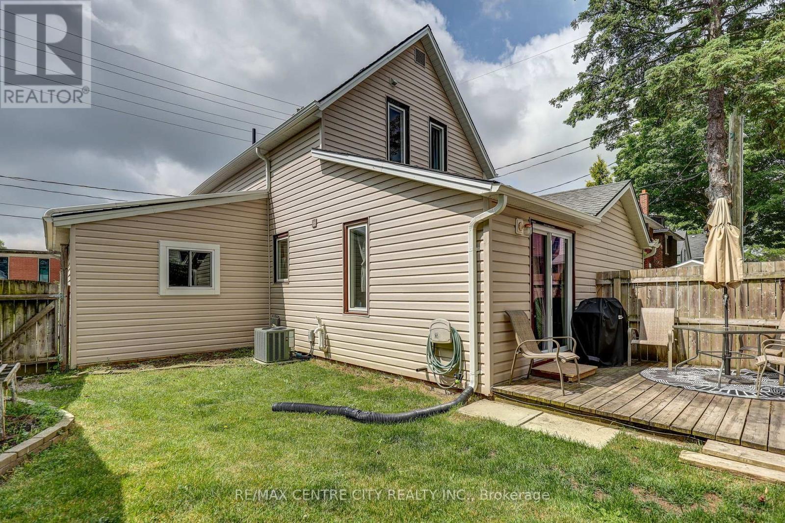 169 Wellington Street, St. Thomas, Ontario  N5R 2S3 - Photo 40 - X13678034