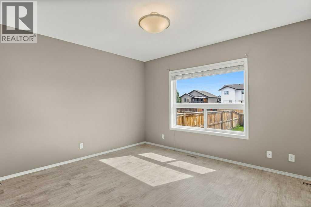 5 Crimson Court, Blackfalds, Alberta  T4M 0A5 - Photo 10 - A2326657
