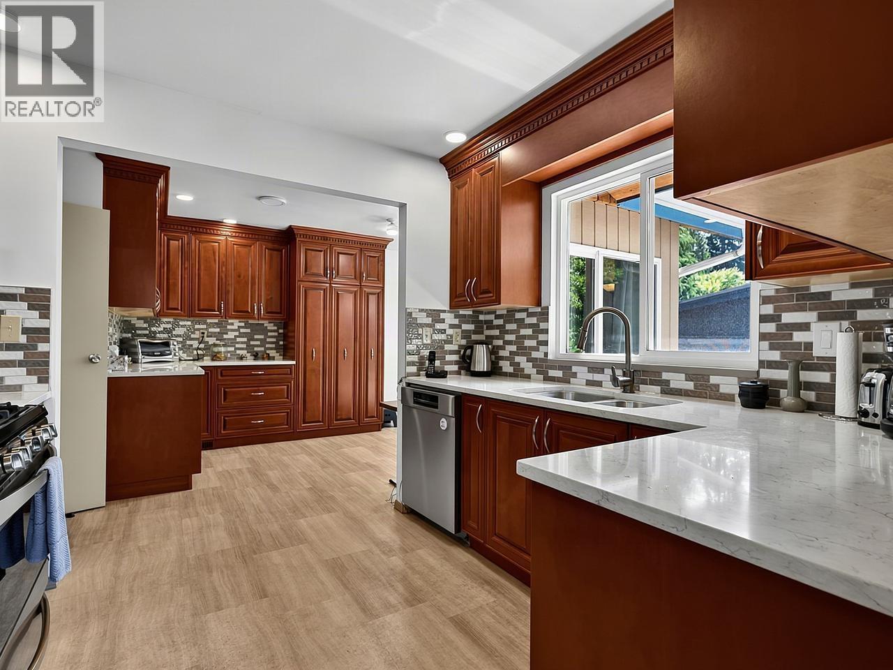 1179 Kerwan Place, Coquitlam, British Columbia V3J 2J9 - Photo 8 - R3155865