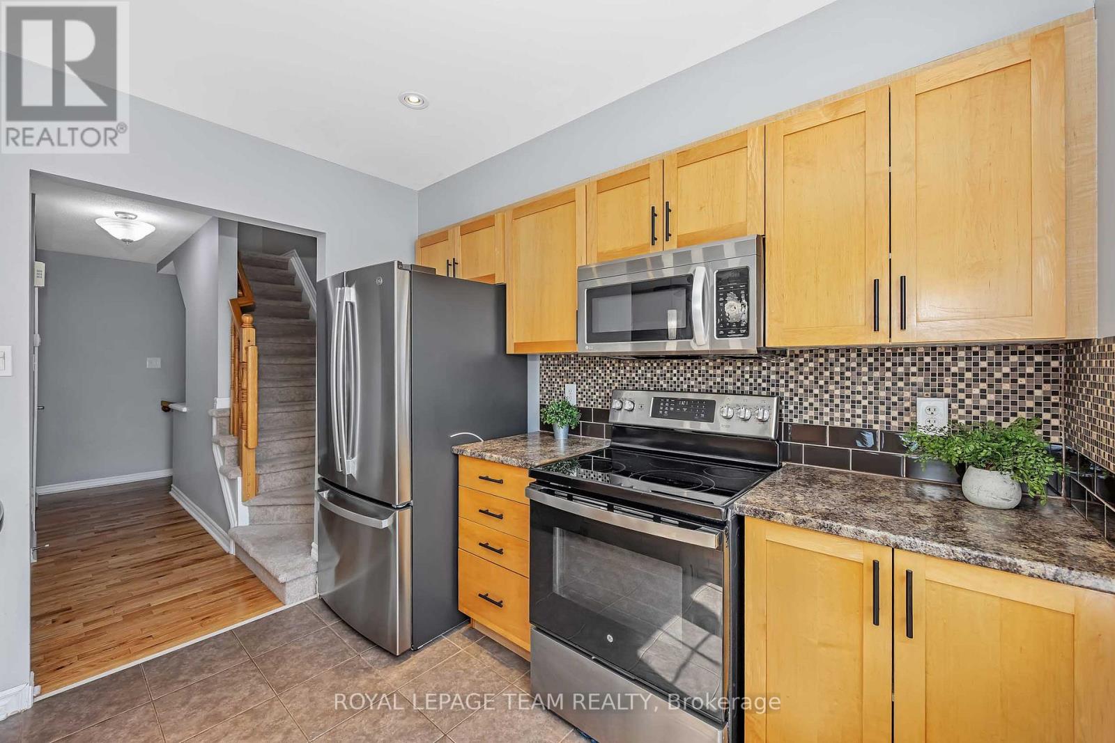2555 Waterlilly Way, Ottawa, Ontario  K2J 0K6 - Photo 18 - X13678172