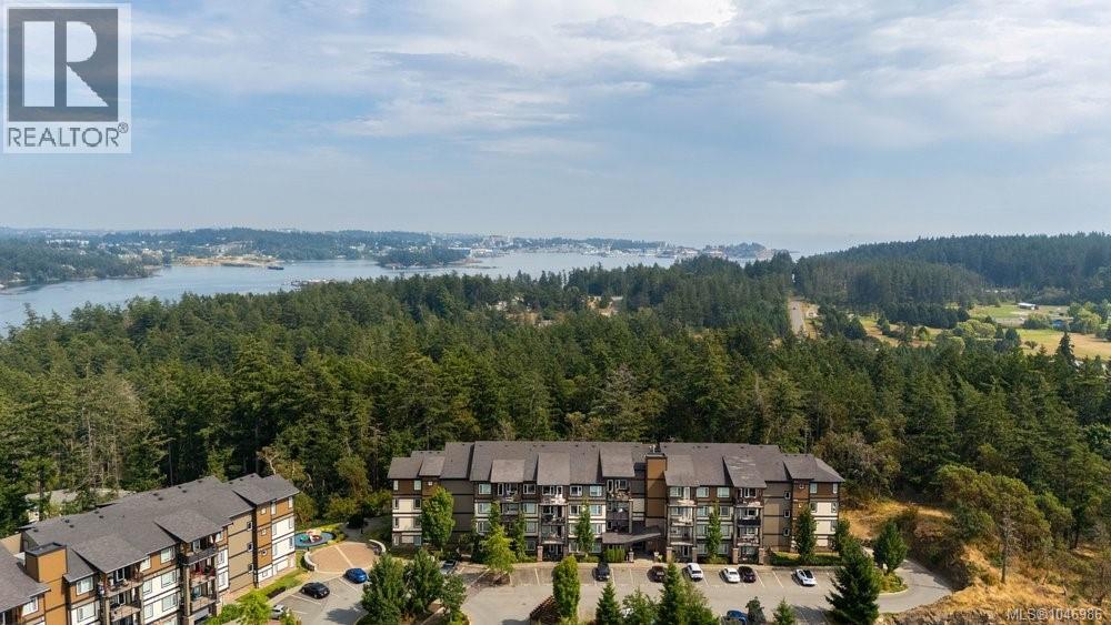 307 286 Wilfert Rd, View Royal, British Columbia