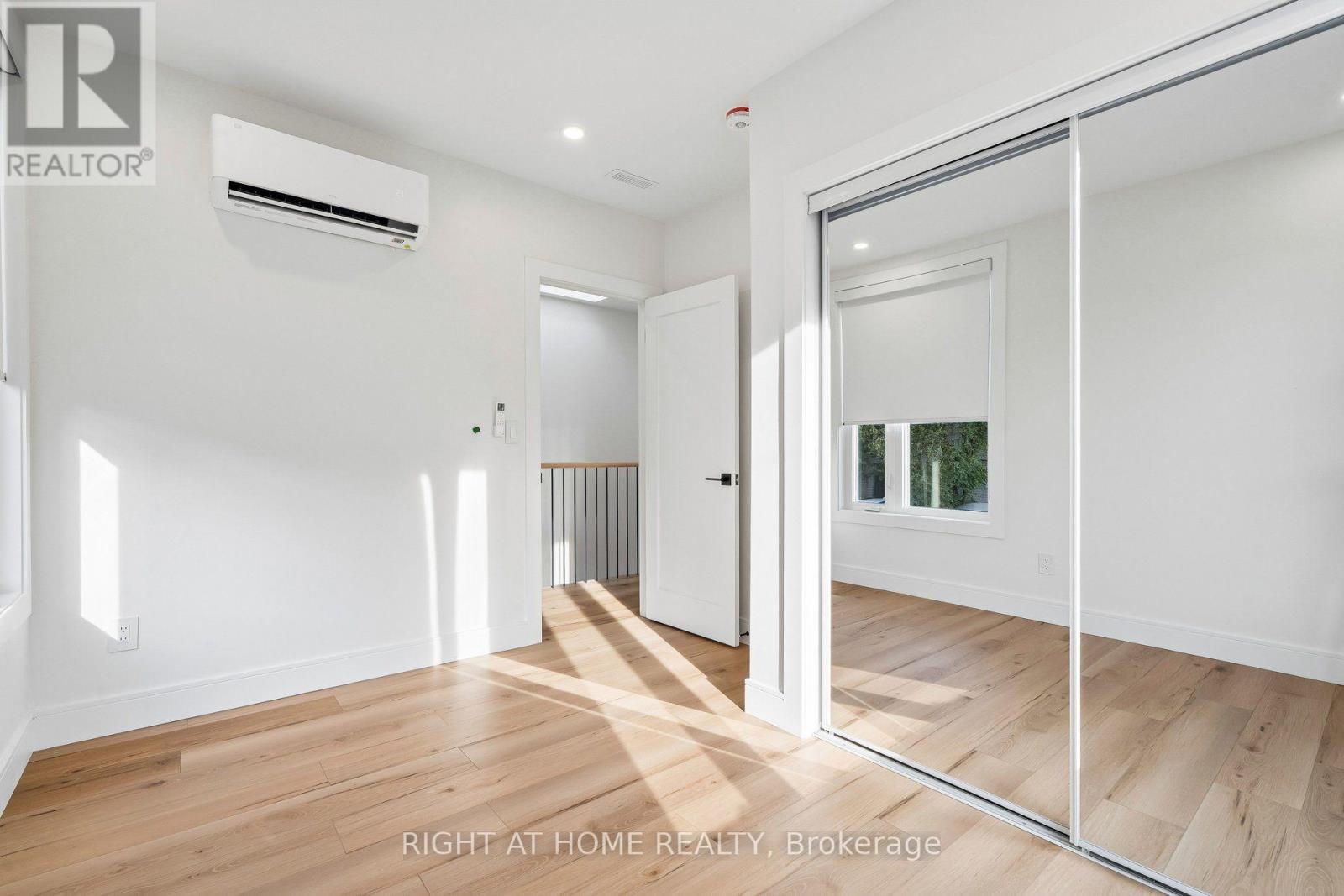 Ls - 55 Camberwell Road, Toronto, Ontario  M6C 3E7 - Photo 26 - C13678020
