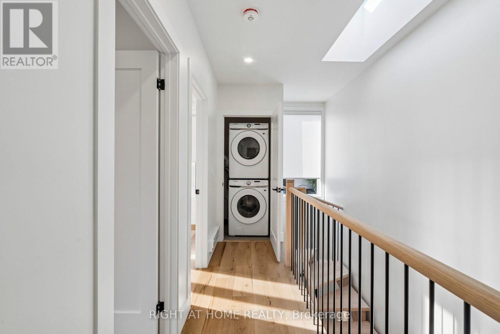 Ls - 55 Camberwell Road, Toronto, Ontario  M6C 3E7 - Photo 34 - C13678020