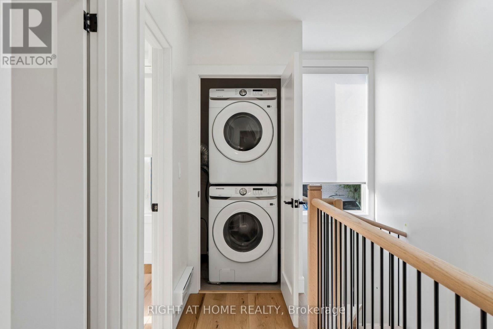 Ls - 55 Camberwell Road, Toronto, Ontario  M6C 3E7 - Photo 35 - C13678020