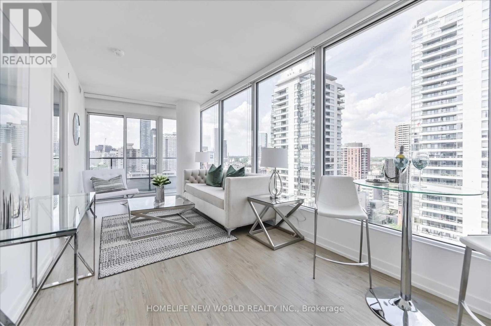 1812 - 85 Wood Street, Toronto, Ontario  M4Y 0E8 - Photo 10 - C13678038