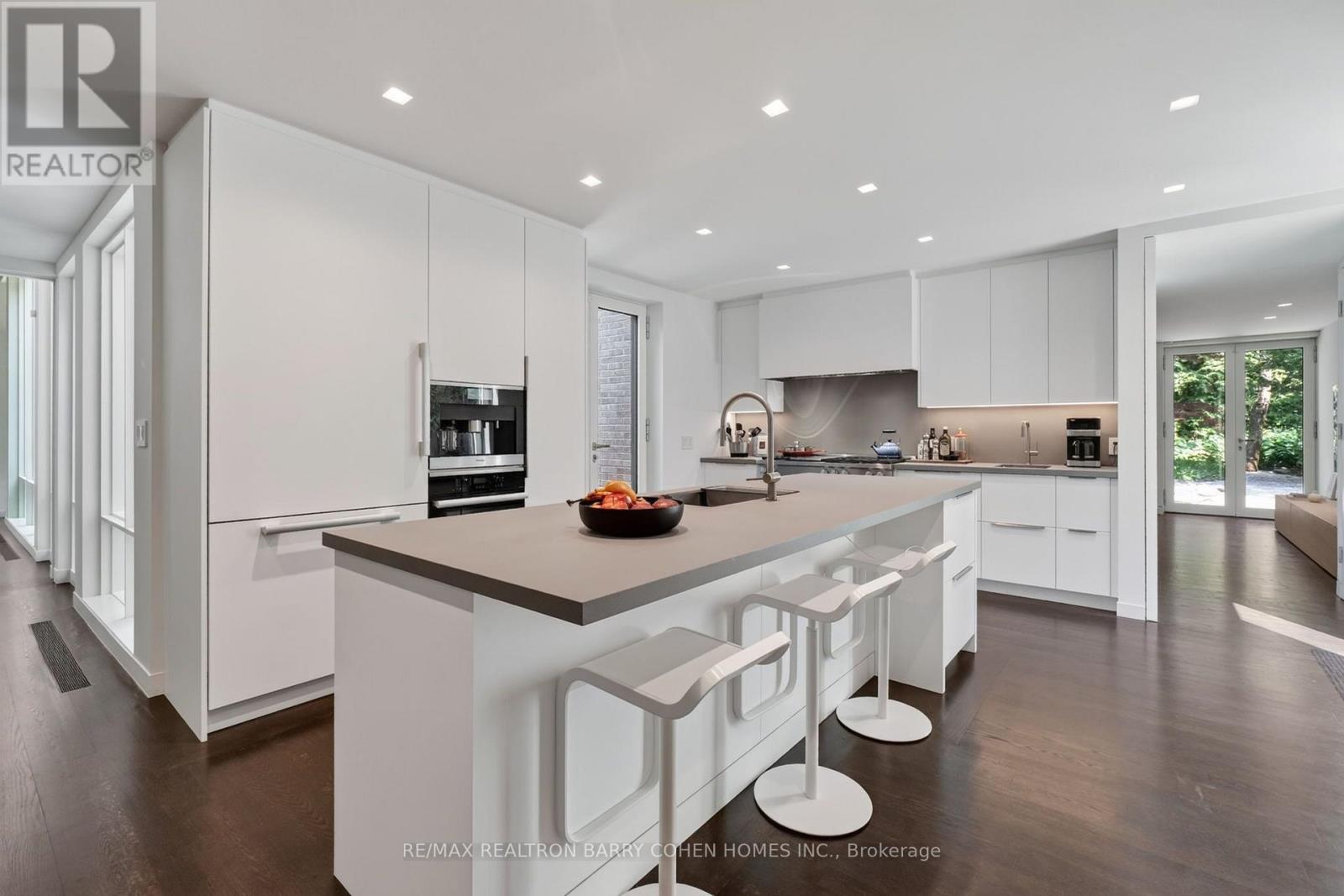 12 Tudor Gate, Toronto, Ontario  M2L 1N4 - Photo 20 - C13678060