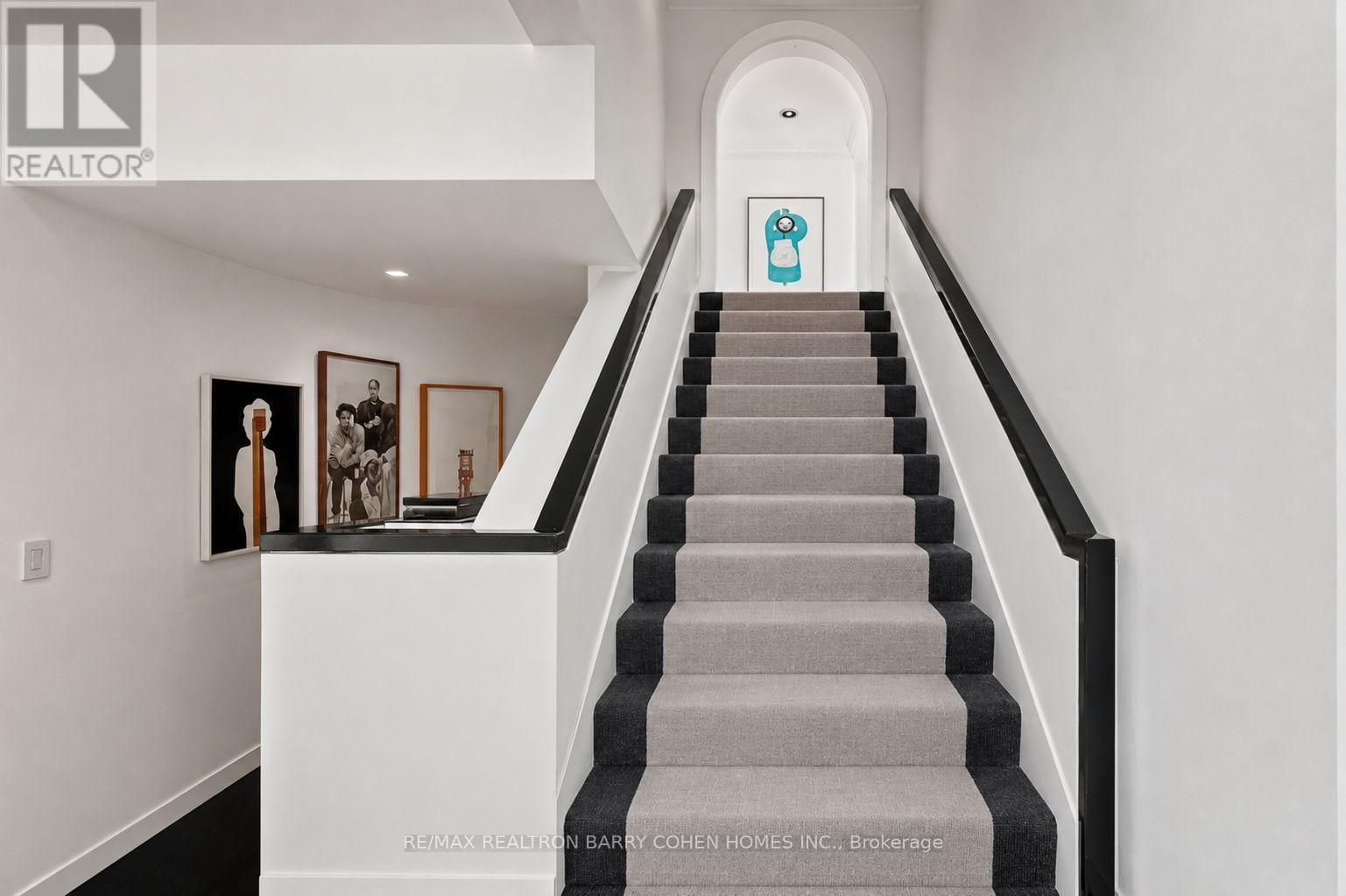 12 Tudor Gate, Toronto, Ontario  M2L 1N4 - Photo 25 - C13678060