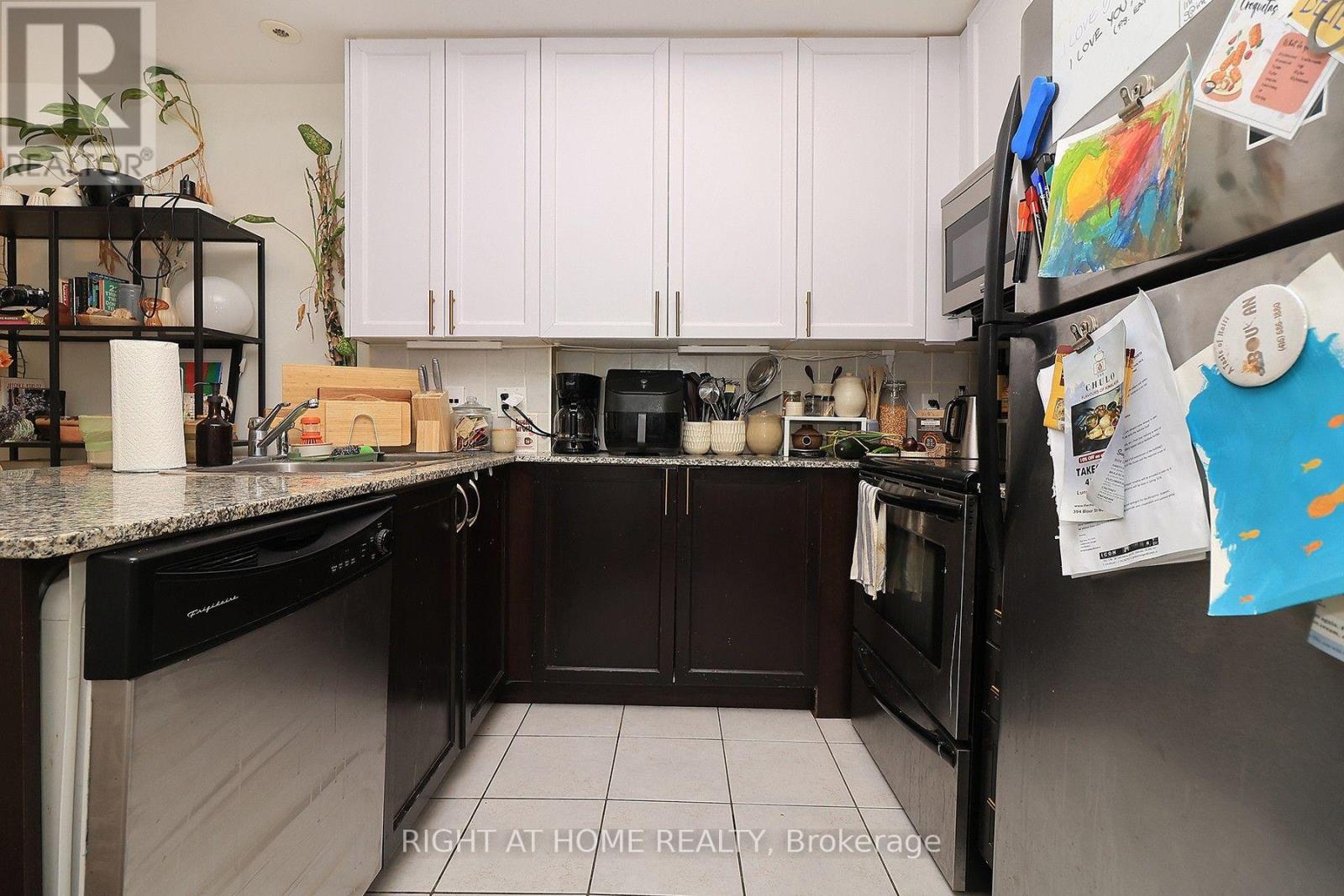 Th12 - 78 Carr Street, Toronto, Ontario  M5T 1B7 - Photo 14 - C13678074