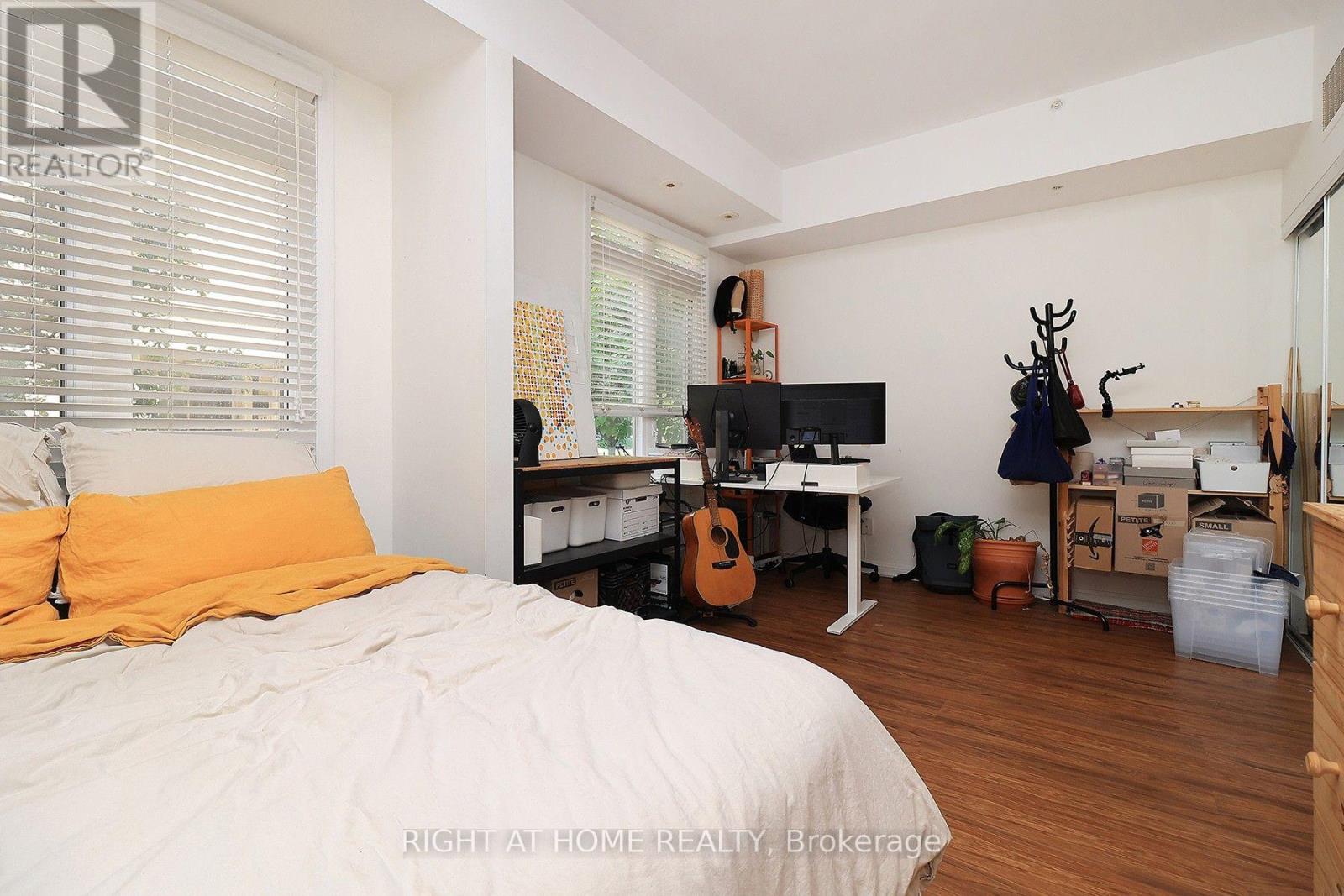 Th12 - 78 Carr Street, Toronto, Ontario  M5T 1B7 - Photo 15 - C13678074