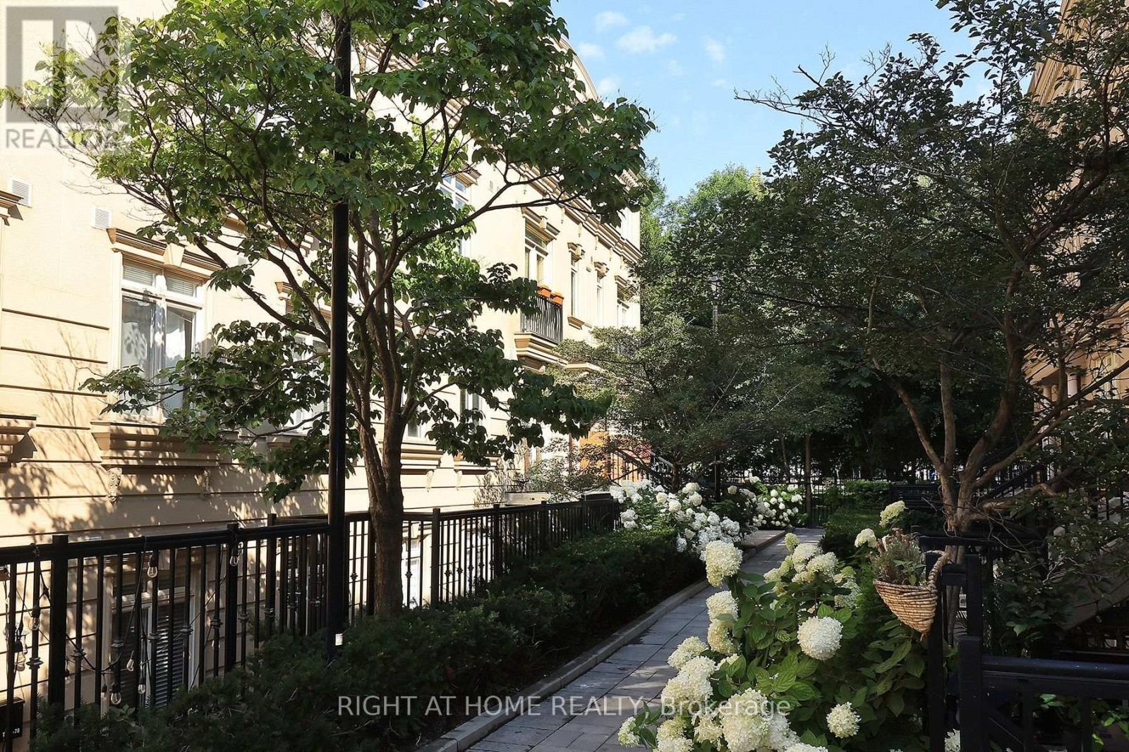 Th12 - 78 Carr Street, Toronto, Ontario  M5T 1B7 - Photo 24 - C13678074