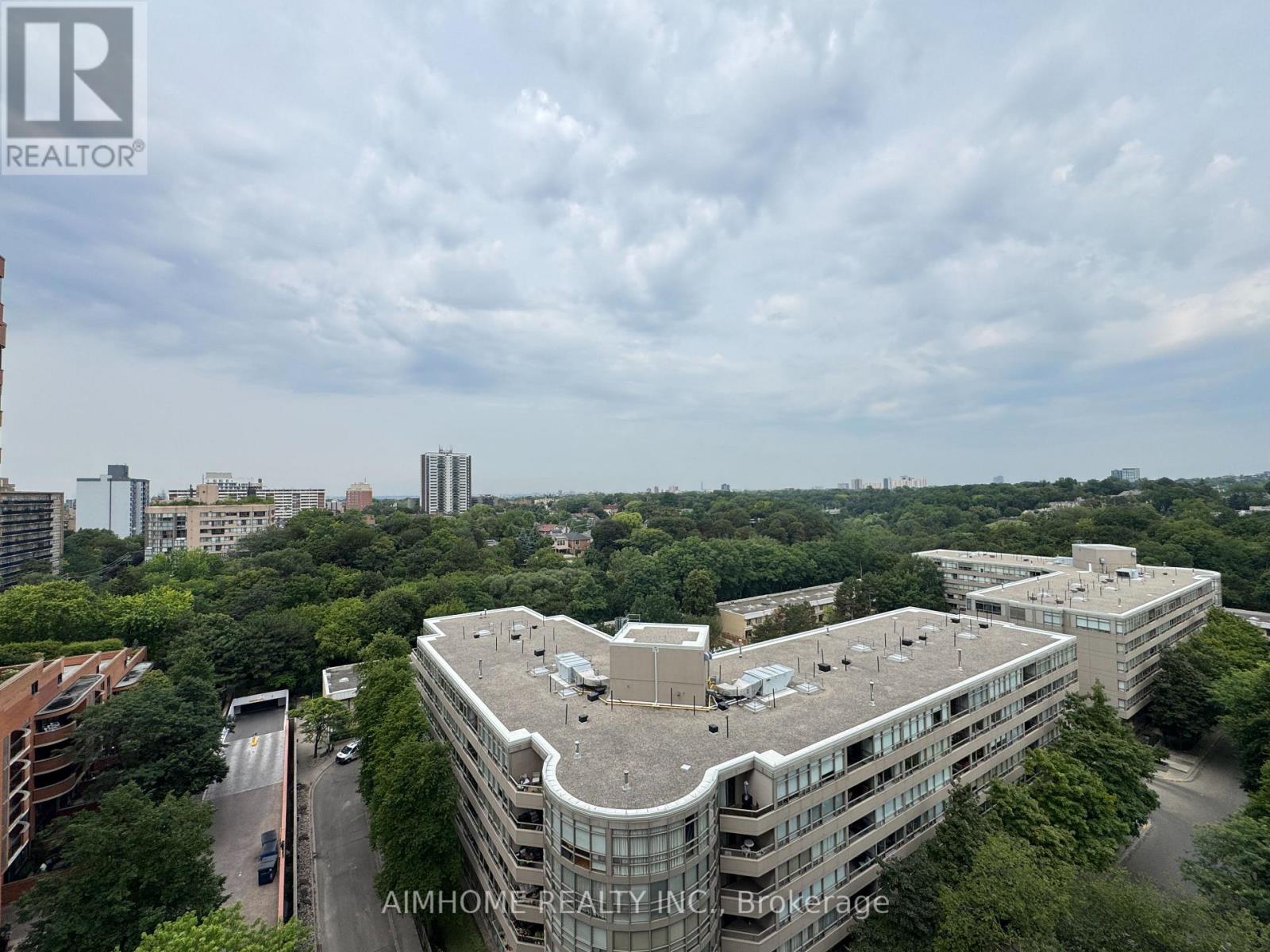 1606 - 91 Montclair Ave Avenue, Toronto, Ontario  M5P 0B1 - Photo 12 - C13678106