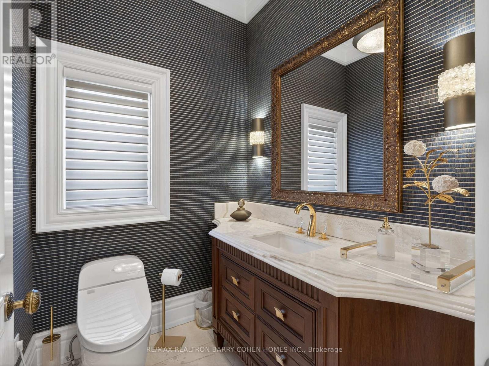 18 Brookfield Road, Toronto, Ontario  M2P 1A9 - Photo 15 - C13678138